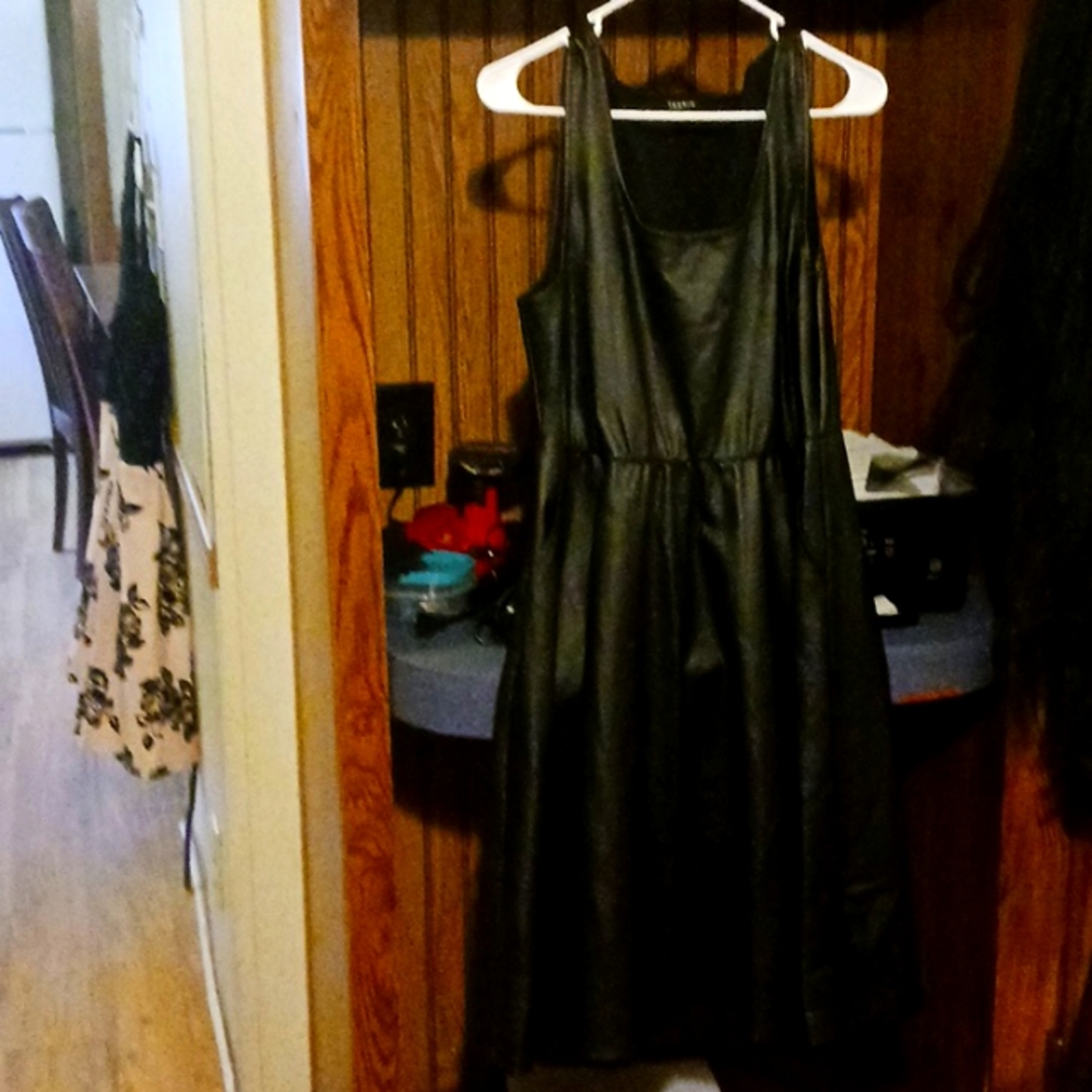 Torrid cocktail dress size 1 Black l